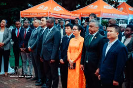 Delegados participantes en la cita (Foto: VNA)