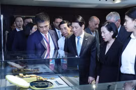 El presidente de Vietnam, Luong Cuong, su esposa visitan el Museo Gamal Abdel Nasser (Foto: VNA)