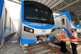 Para operar la Línea 1 del Metro (Ben Thanh–Suoi Tien), la HURC1 cuenta actualmente con una plantilla de 700 personas encargadas de mantener en circulación cerca de 200 viajes en tren diarios. (Foto: nhandan.vn)