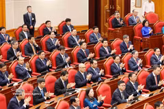 Los delegados en la cuarta jornada del IV Pleno del Comité Central (Fuente: VNA)