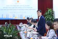 El vicecanciller Dang Hoang Giang habla en el evento (Fuente: VNA)