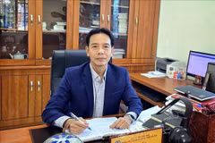 l director del Centro Provincial de Salud de los Parques Industriales de la provincia norteña de Bac Ninh, Nguyen Huu Son (Fuente: VNA)