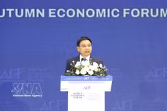 El viceprimer ministro Nguyen Van Thang habla en el Foro Económico de Otoño 2026 (Fuente: VNA)
