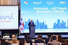 El presidente panameño, José Raúl Mulino, habla en la cita (Fuente: VNA)