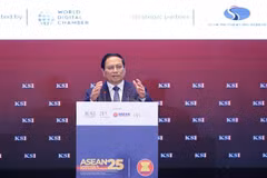 El primer ministro de Vietnam, Pham Minh Chinh, habla en el evento (Fuente: VNA)