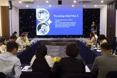 En la conferencia (Fuente: VNA)