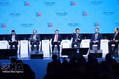 Actualidad: Premier vietnamita participa en Cumbre conmemorativa del 35.º aniversario de nexos ASEAN-Rusia
