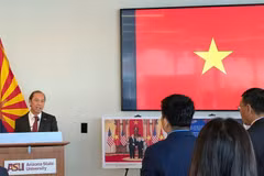 El embajador vietnamita en Estados Unidos, Nguyen Quoc Dung, habla en el evento (Fuente: VNA)
