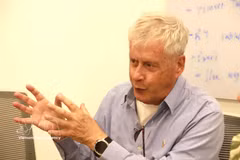 El doctor Nissan Maskil, director ejecutivo de la empresa emergente israelí de computación cuántica Qarakal Quantum (Fuente: VNA)
