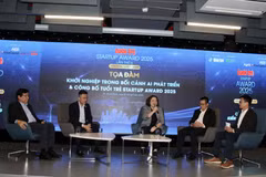 En el coloquio “Emprender en el contexto del desarrollo de la IA” (Fuente: VNA)
