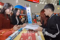 La Feria de Otoño 2025 se ha convertido en un punto de encuentro animado para empresas de turismo (Fuente: VNA)