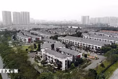 Proyectos de apartamentos de lujo en la zona urbana de Gamuda Gardens, Hanoi, con inversión del grupo inmobiliario malasio Gamuda Land. (Foto: VNA)