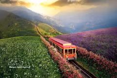 El ferrocarril de montaña de Muong Hoa mejora la experiencia ecoturística para los visitantes de Sa Pa. Foto: VNA