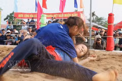 Festival de lucha de la aldea de Sinh revive el espíritu marcial de Vietnam 