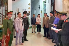 La Agencia de Policía de Investigación de la ciudad de Hue anuncia el procesamiento y la detención temporal de Nguyen Xuan Binh (Fuente: VNA)