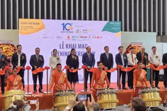 En la ceremonia de inauguración (Fuente: VNA)