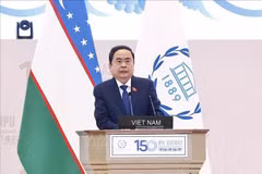 El presidente de la Asamblea Nacional de Vietnam, Tran Thanh Man, pronuncia un discurso en la 150 Asamblea de la Unión Interparlamentaria (Fuente: VNA)
