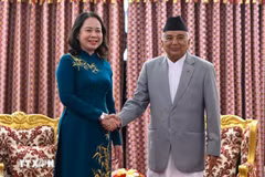 La vicepresidenta de Vietnam, Vo Thi Anh Xuan, se reúne con el presidente de Nepal, Ram Chandra Poudel (Fuente: VNA)
