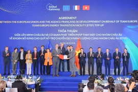 Vietnam y UE elevan el nivel de relaciones y amplían su cooperación