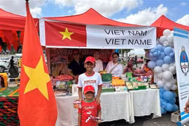 La Embajada de Vietnam en Angola, junto con la comunidad vietnamita, participa en la segunda edición del evento “Petro Sem Fronteiras” (Fuente: VNA)