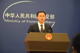 El portavoz del Ministerio de Asuntos Exteriores de China, Lin Jian (Foto: VOV)