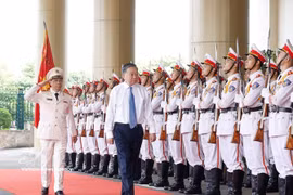El secretario general del Partido Comunista de Vietnam y presidente de la República, To Lam, visita el Centro Técnico Profesional del Ministerio de Seguridad Pública (Fuente: VNA)