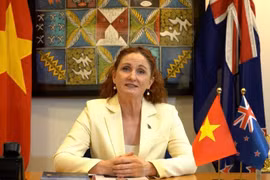 La embajadora de Nueva Zelanda en Hanoi, Caroline Beresford (Fuente: VNA)
