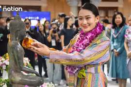 El primer ministro tailandés, Paetongtarn Shinawatra, en la ceremonia de lanzamiento (Foto: Nation Thailand)