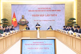 El primer ministro Pham Minh Chinh habla en la cita (Fuente: VNA)