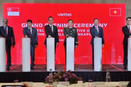 En la ceremonia (Fuente: VNA)