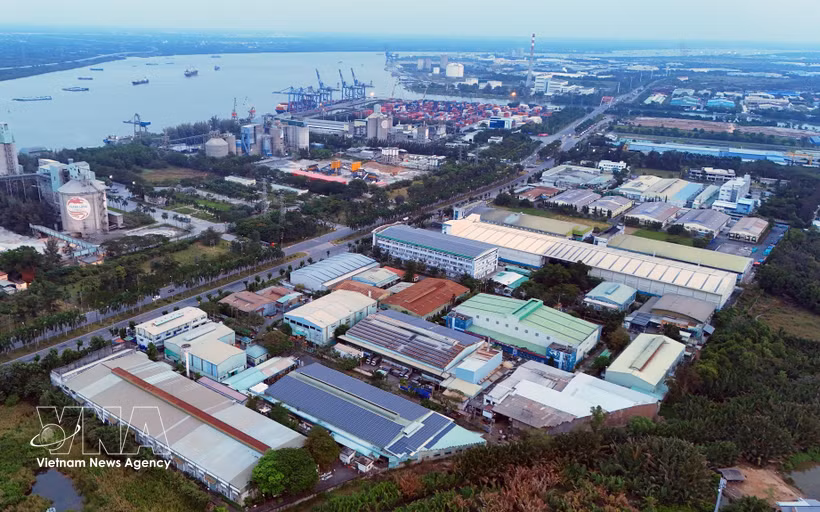 La inversión extranjera directa (IED) en Ciudad Ho Chi Minh está experimentando un fuerte crecimiento. (Foto: VNA)