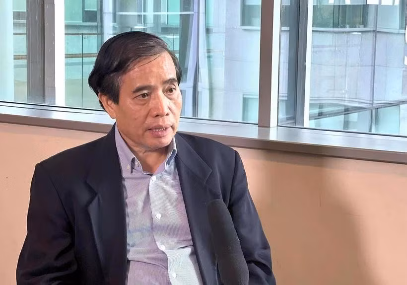 El profesor Vu Minh Khuong de la Escuela de Políticas Públicas Lee Kuan Yew de Singapur (Fuente: VNA)