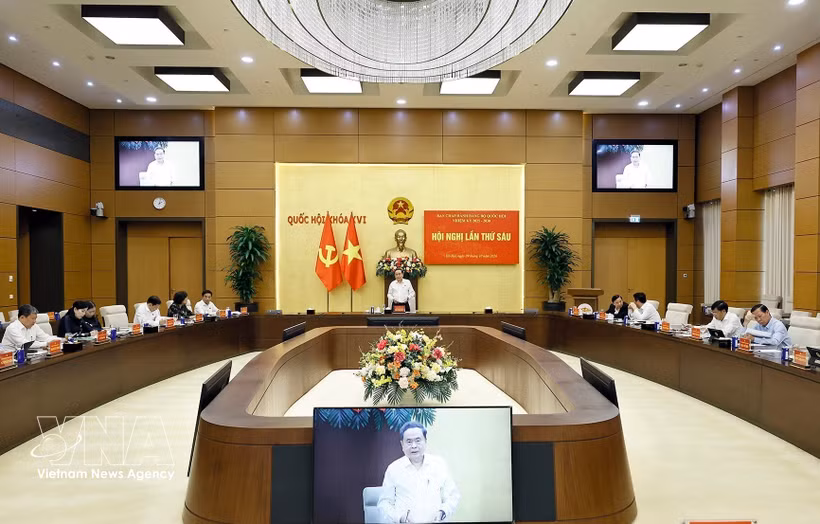 El presidente de la Asamblea Nacional de Vietnam, Tran Thanh Man, habla en la cita (Fuente: VNA)