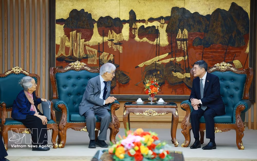 vnanet-potal-thu-tuong-tiep-giao-su-tran-thanh-van-va-giao-su-le-kim-ngoc-8978601.jpg