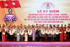 Conmemoran aniversario 130 del Día Internacional de trabajo en Hanoi