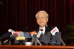 Líder del Partido Comunista de Vietnam urge reforma de modelo económico