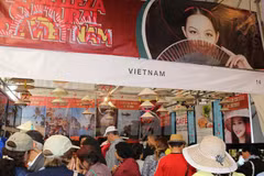Stand vietnamita sobresale en Feria Culturas Amigas en México