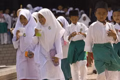 Malasia sigue cerrando escuelas debido a una ola de calor