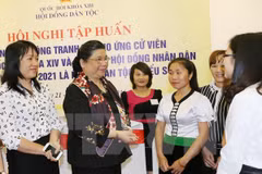 Reafirman en Vietnam apoyo estatal a alumnos de etnias minoritarias