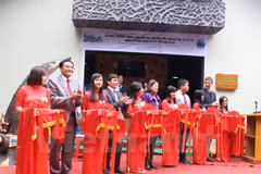 Inauguran primer centro de educación y conservación de carnívoros y pangolines