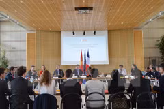 En París cuarto diálogo económico de alto nivel Vietnam – Francia