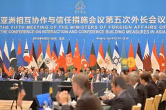 Vietnam exhorta diálogo constructivo para fomentar confianza en Asia