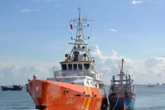Programa en honor del espíritu vietnamita en defensa de mares e islas