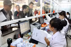 Premier orienta computarización para pago de servicios de salud