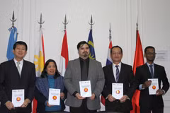 Presentan compilación de ensayos galardonados del concurso sobre ASEAN en Argentina