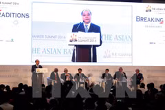 Vietnam facilita condiciones para inversores, afirma premier