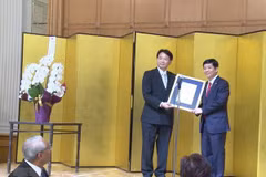 Nombran a reconocido doctor japonés como Cónsul Honorario de Vietnam en prefectura de Aichi 