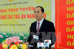 Presidente de Vietnam insta a sancionar estrictamente delincuentes de corrupción