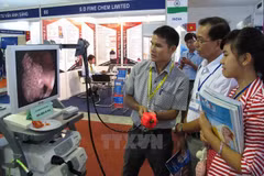 Más de 90 por ciento de equipos médicos en Vietnam son importados