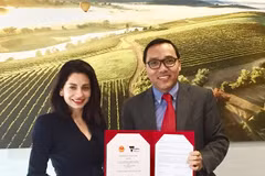 Firman acuerdo para reforzar nexos entre localidades vietnamitas y estado australiano de Victoria